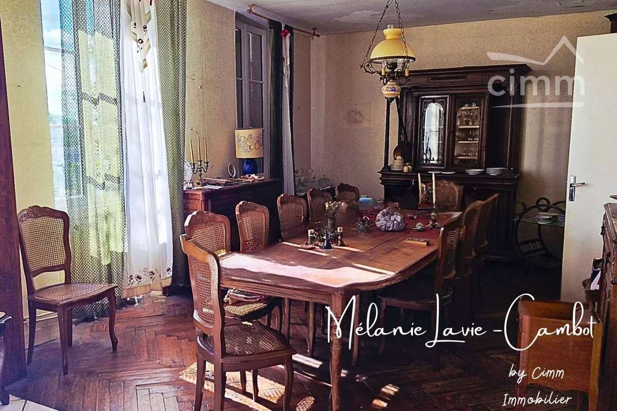 Maison à SAINT-SAVIN