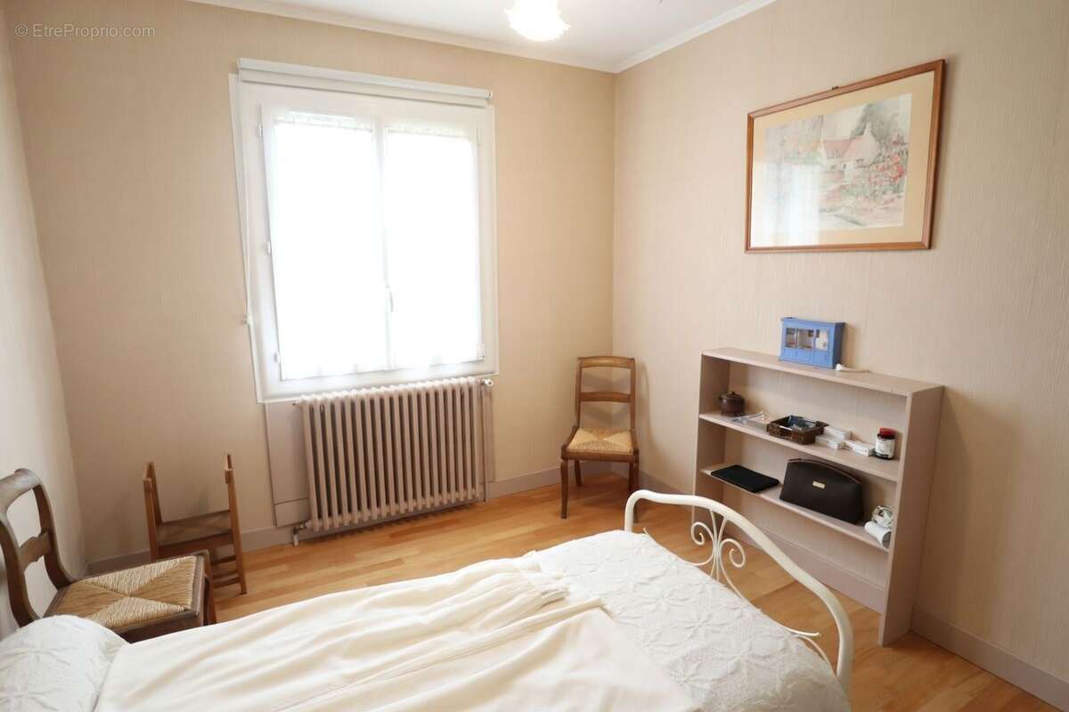 Maison à ETAMPES