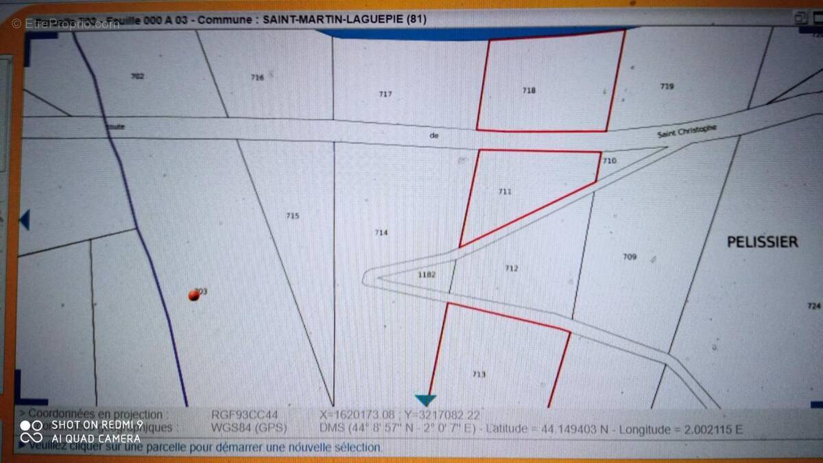 Terrain à SAINT-MARTIN-LAGUEPIE