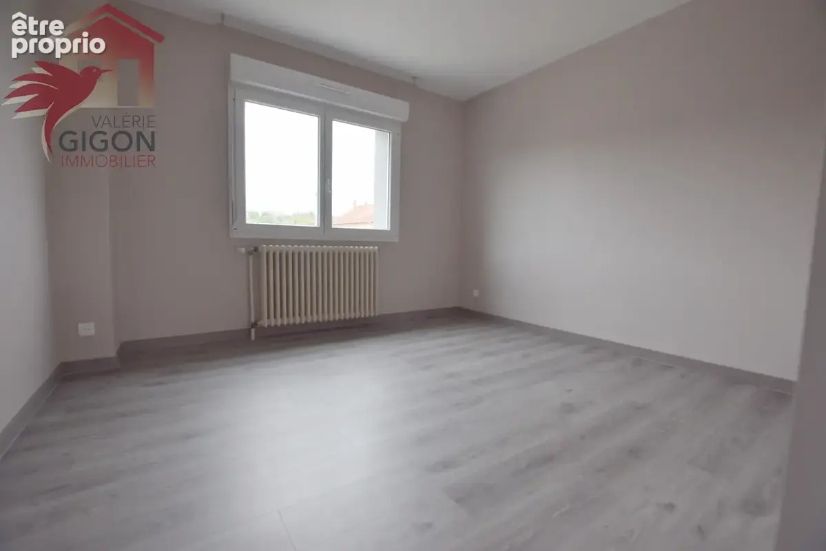 BELLE MAISON PRETE A VIVRE entièrement RENOVEE tant à l'intérieur qu'à l'extérieur, idéale pour une famille - photo 7