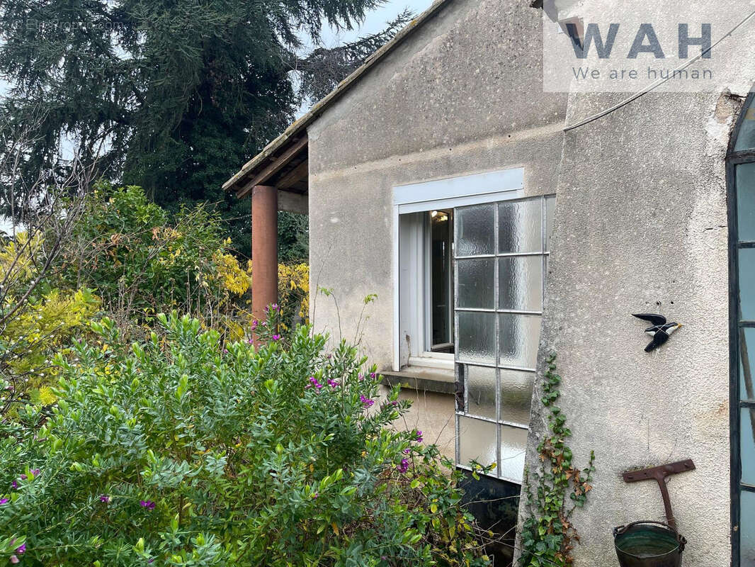 Maison t5 plain pied a renover + jardin - 34400 saint-nazaire-de-pezan - photo 2