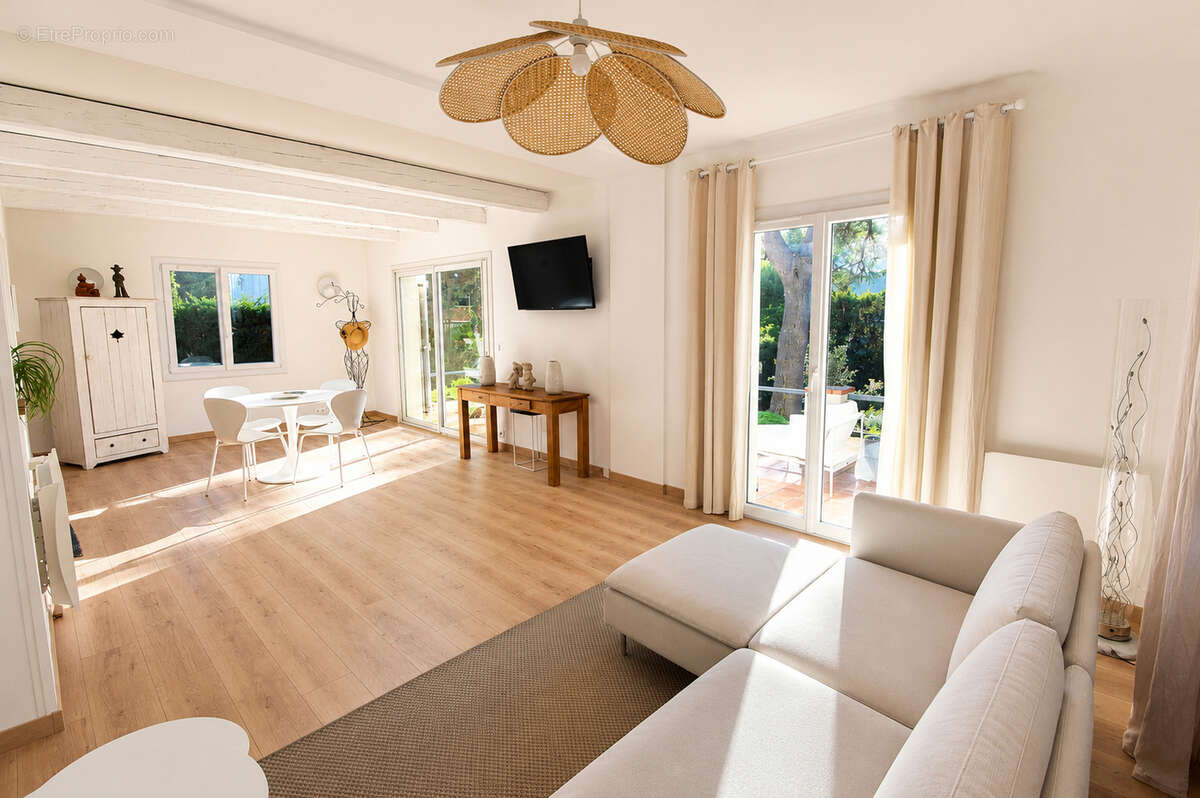 Villa proche mer et commerces - photo 4