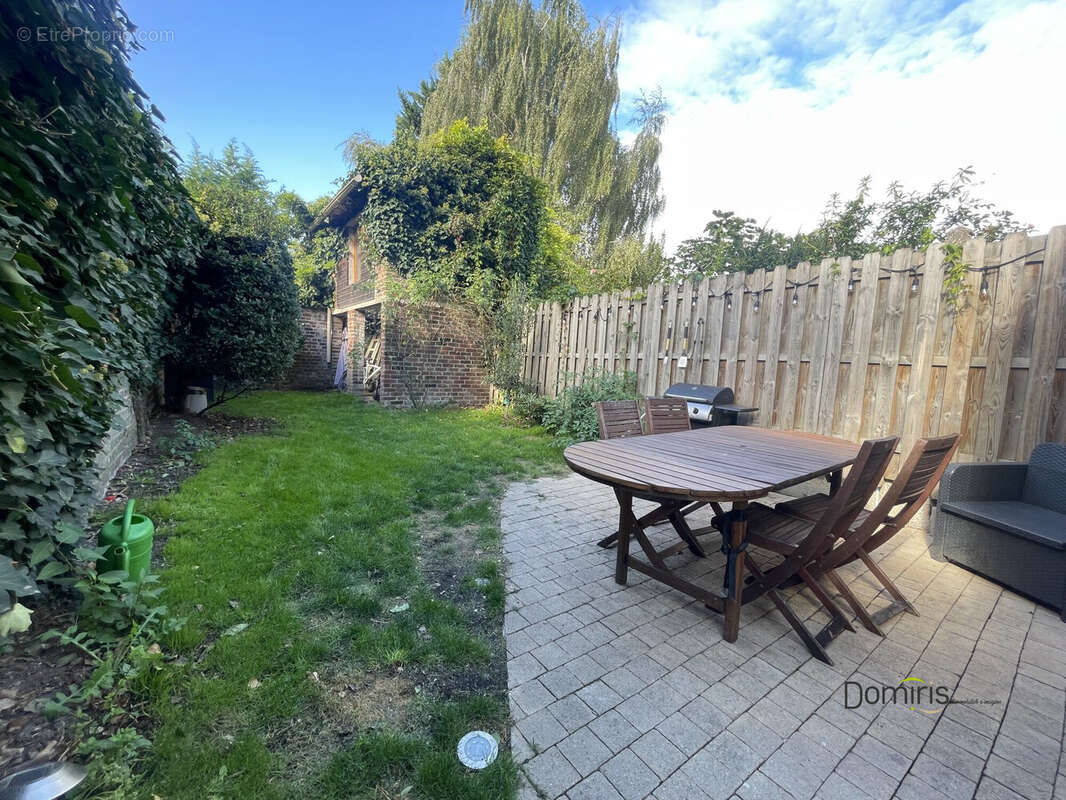 Maison à LYS-LEZ-LANNOY