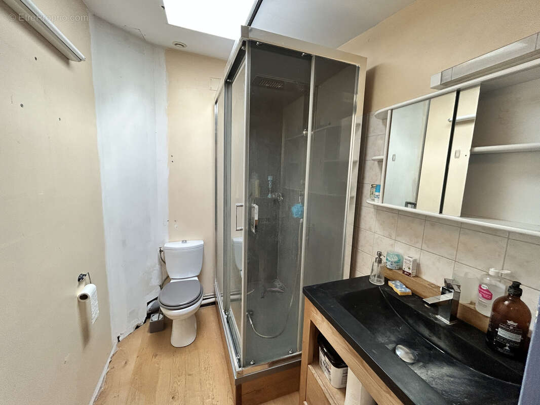 Maison à SAINT-QUENTIN-LA-POTERIE