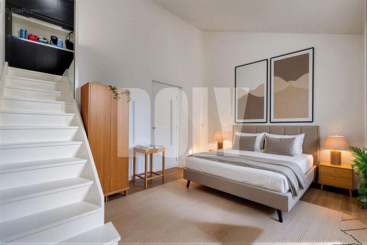 Appartement à PARIS-1E