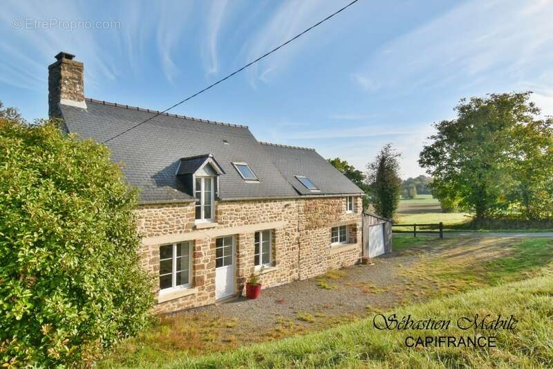 Maison à ROZ-SUR-COUESNON