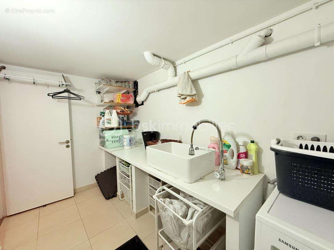 Maison à LE PERREUX-SUR-MARNE