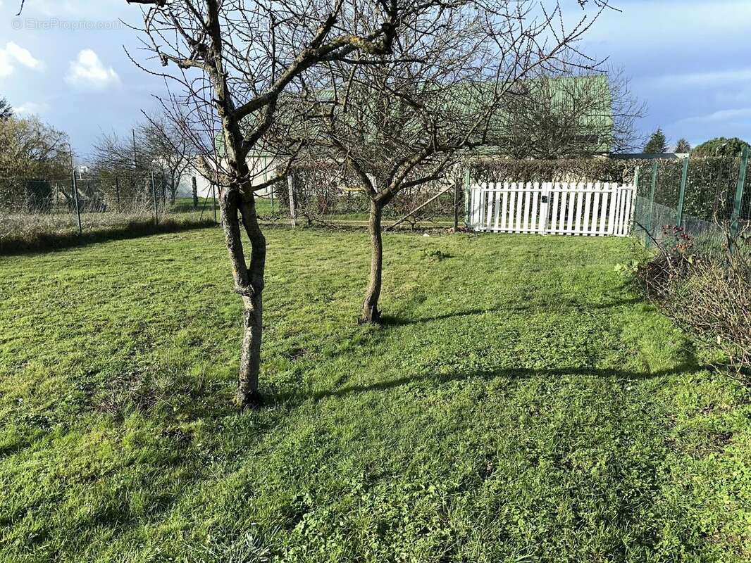 Maison à SAINT-MAURICE-LA-CLOUERE