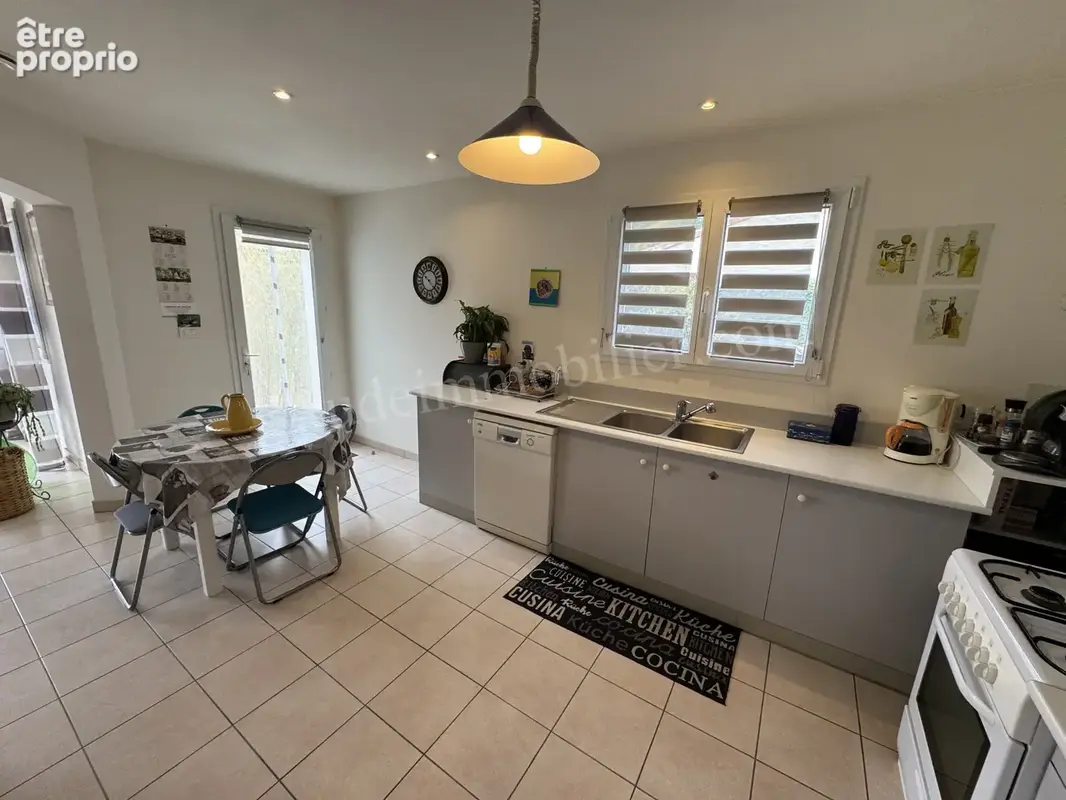 Villa de plain-pied avec grand jardin - photo 10