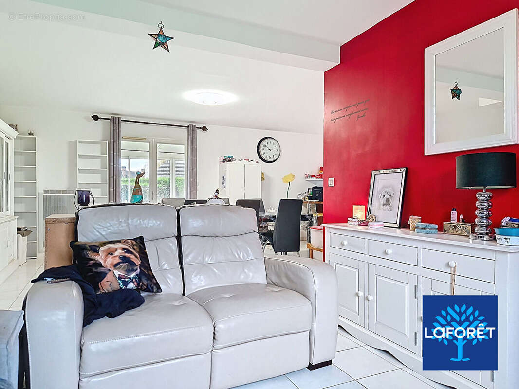 Maison à BOURNEVILLE