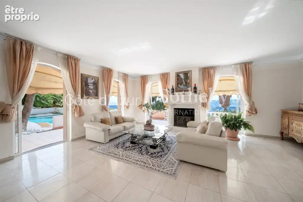 Nice Vinaigrier, villa de plus de 450 m² avec piscine et vue panoramique - photo 9