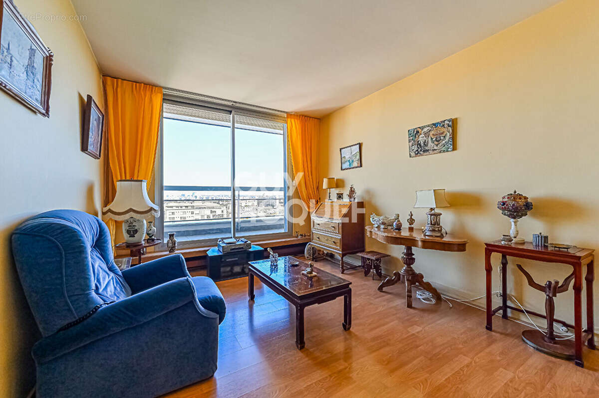 Appartement à PARIS-12E