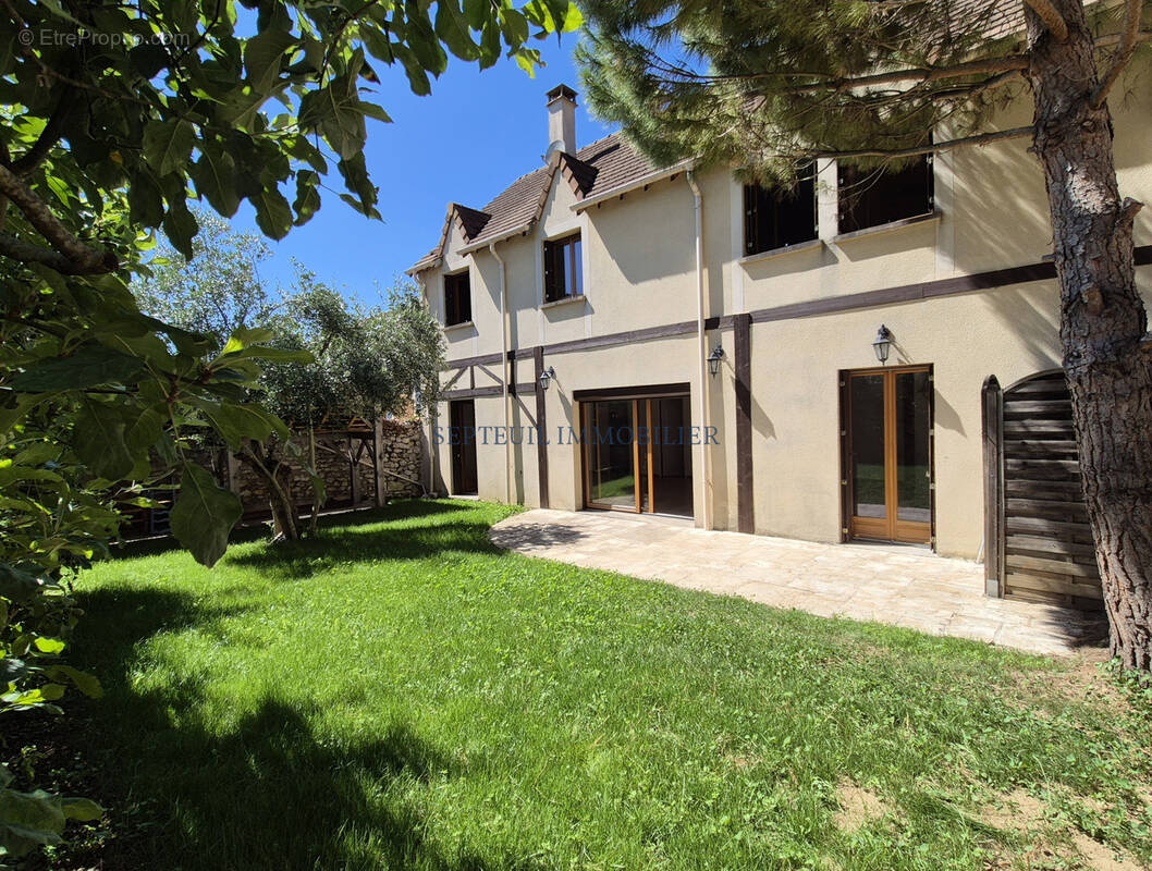 Maison à SEPTEUIL
