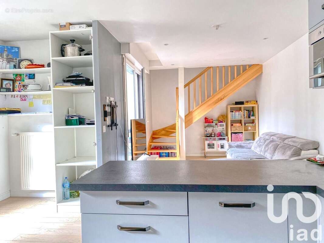 Photo 2 - Appartement à ASNIERES-SUR-SEINE