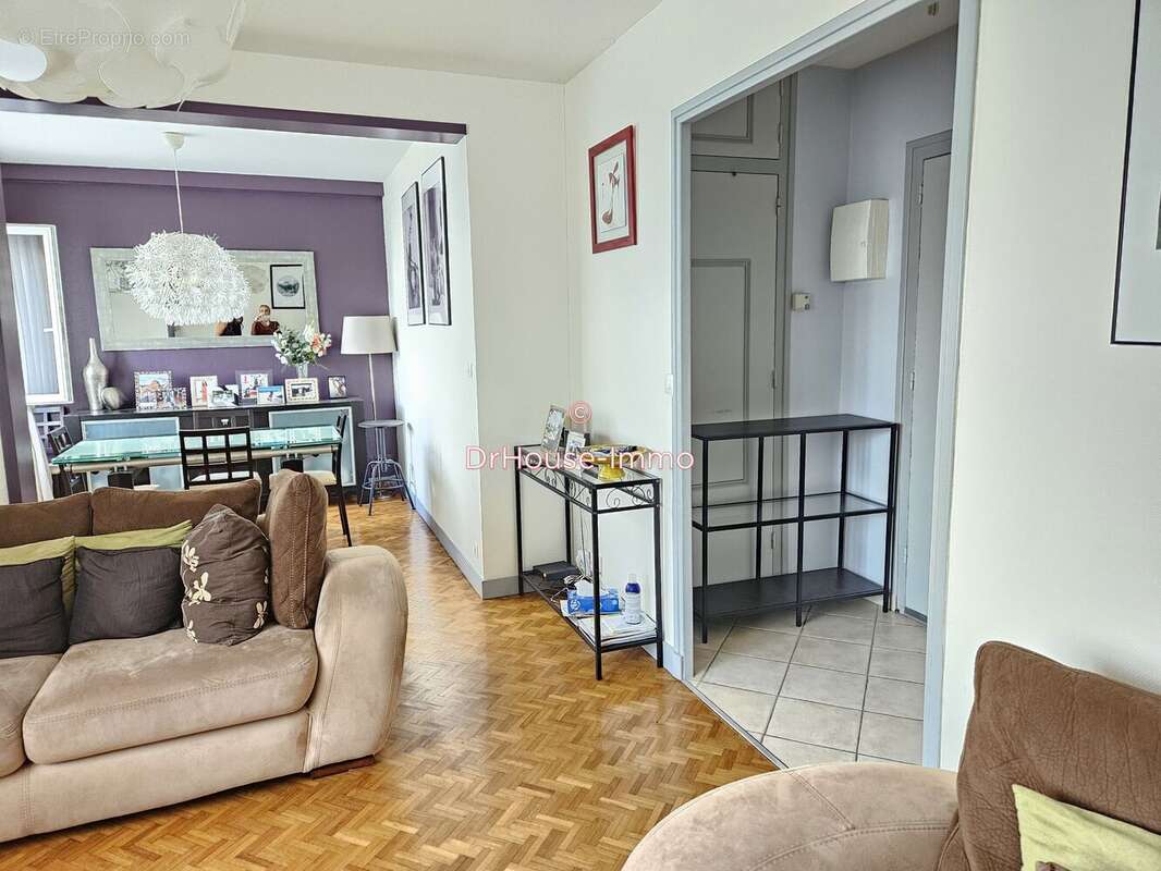 Maison à SAINT-PIERRE-DES-CORPS