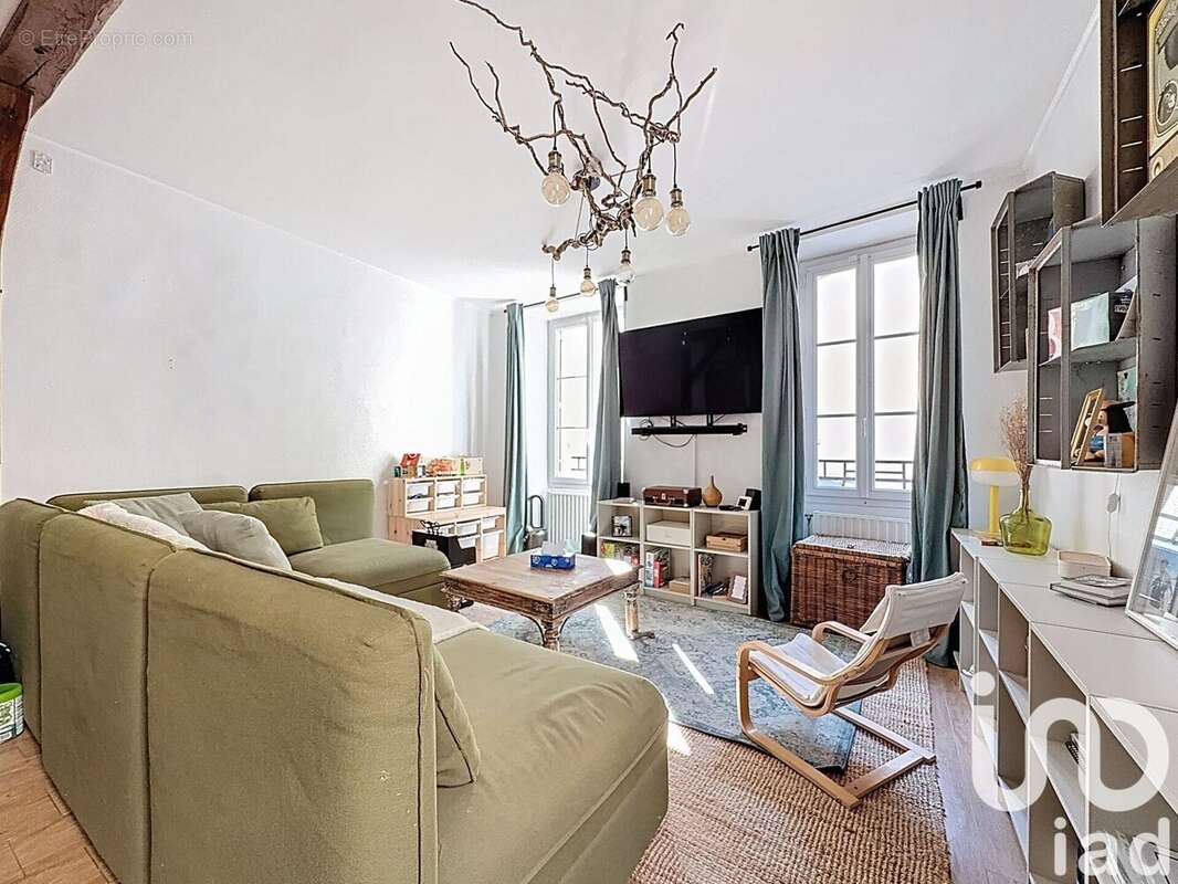 Photo 2 - Maison à LA VILLE-DU-BOIS