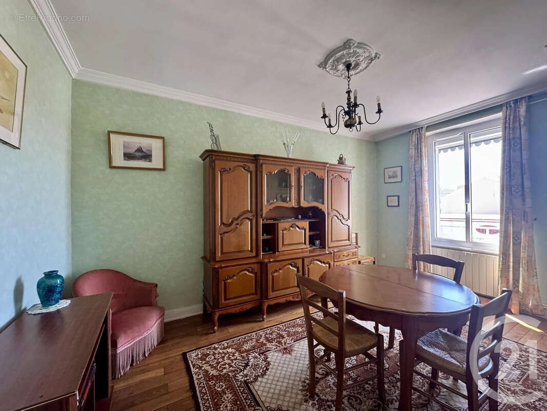 Appartement 56 m² à Villeurbanne  - photo 4