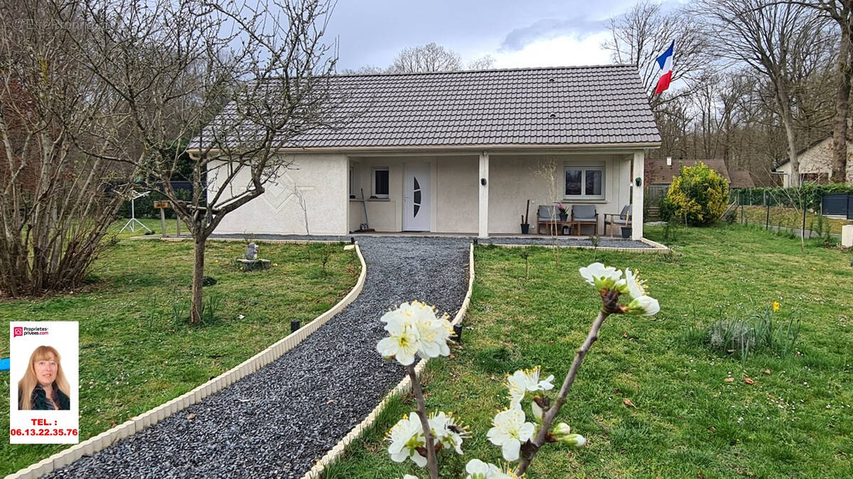 Maison à AUBEVOYE