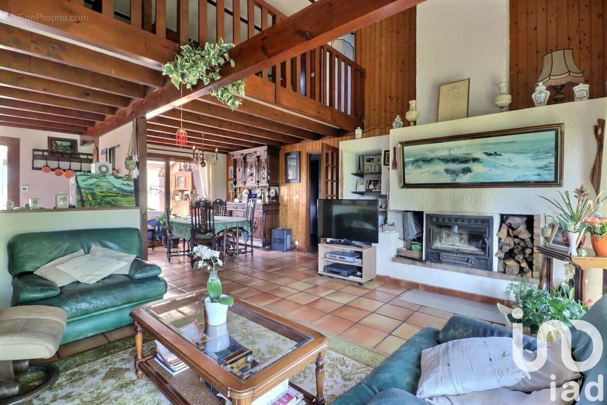 Photo 2 - Maison à VILLENAVE-D'ORNON