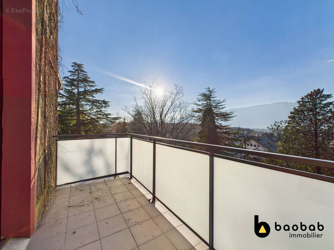 Appartement 64 m² à Aix-Les-Bains  - photo 9