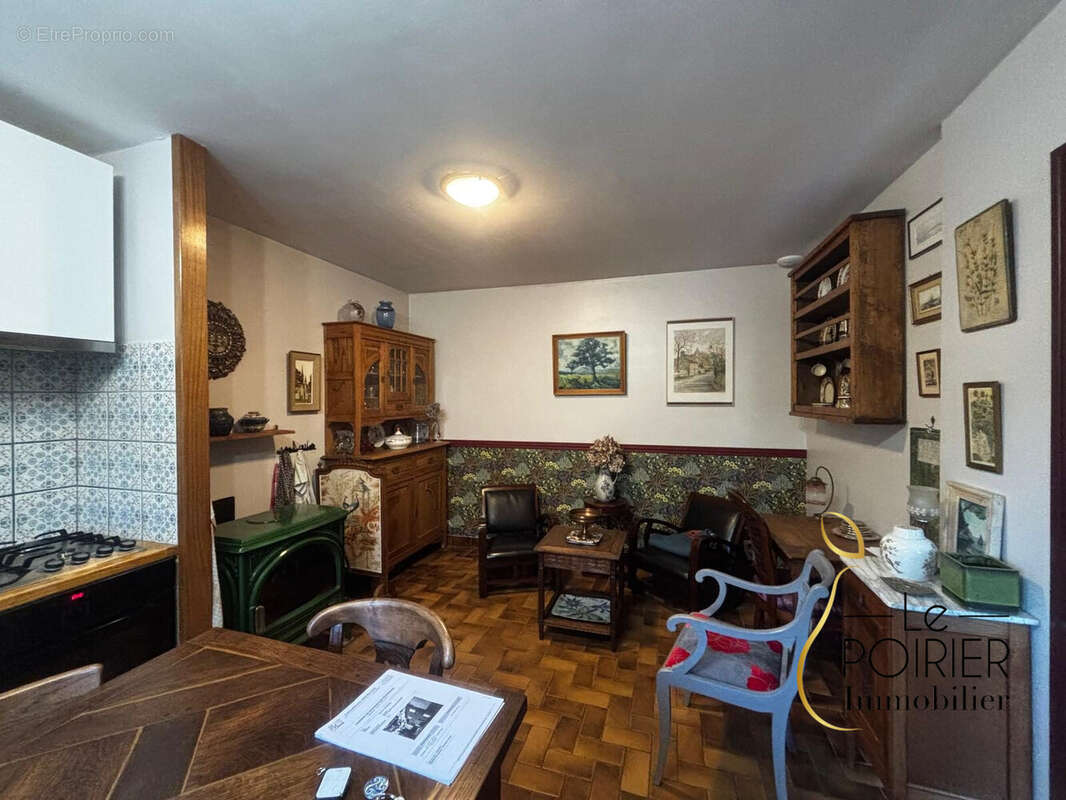Maison à LE GOURAY