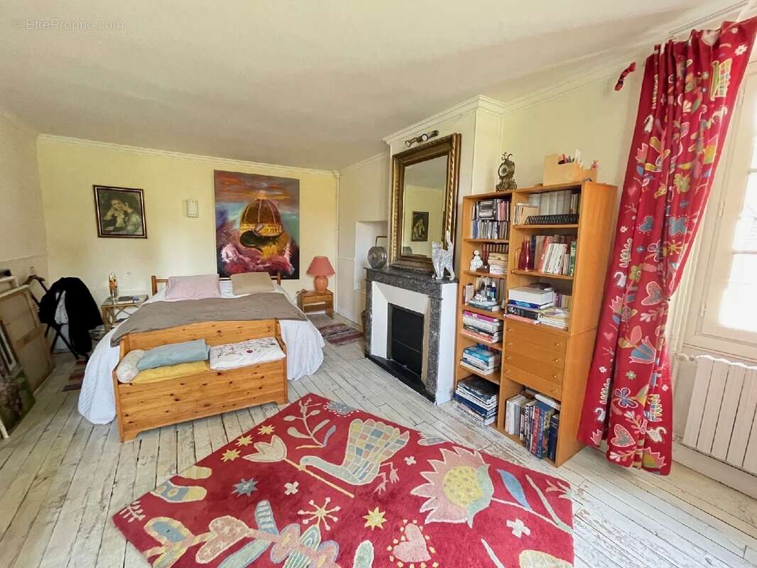 Maison à MILLY-LA-FORET