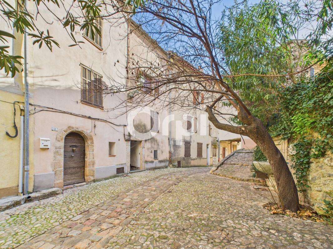 Appartement à SEILLANS