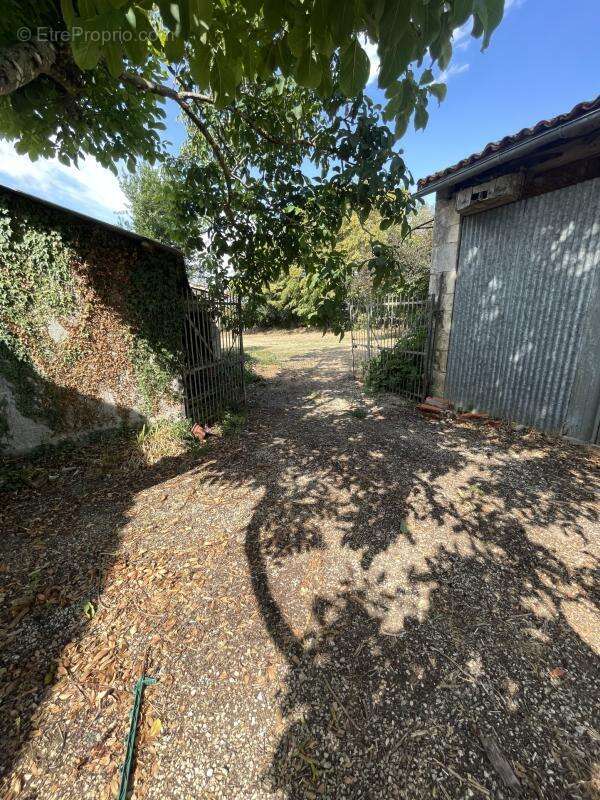 Maison de campagne de 127 m2 - photo 2