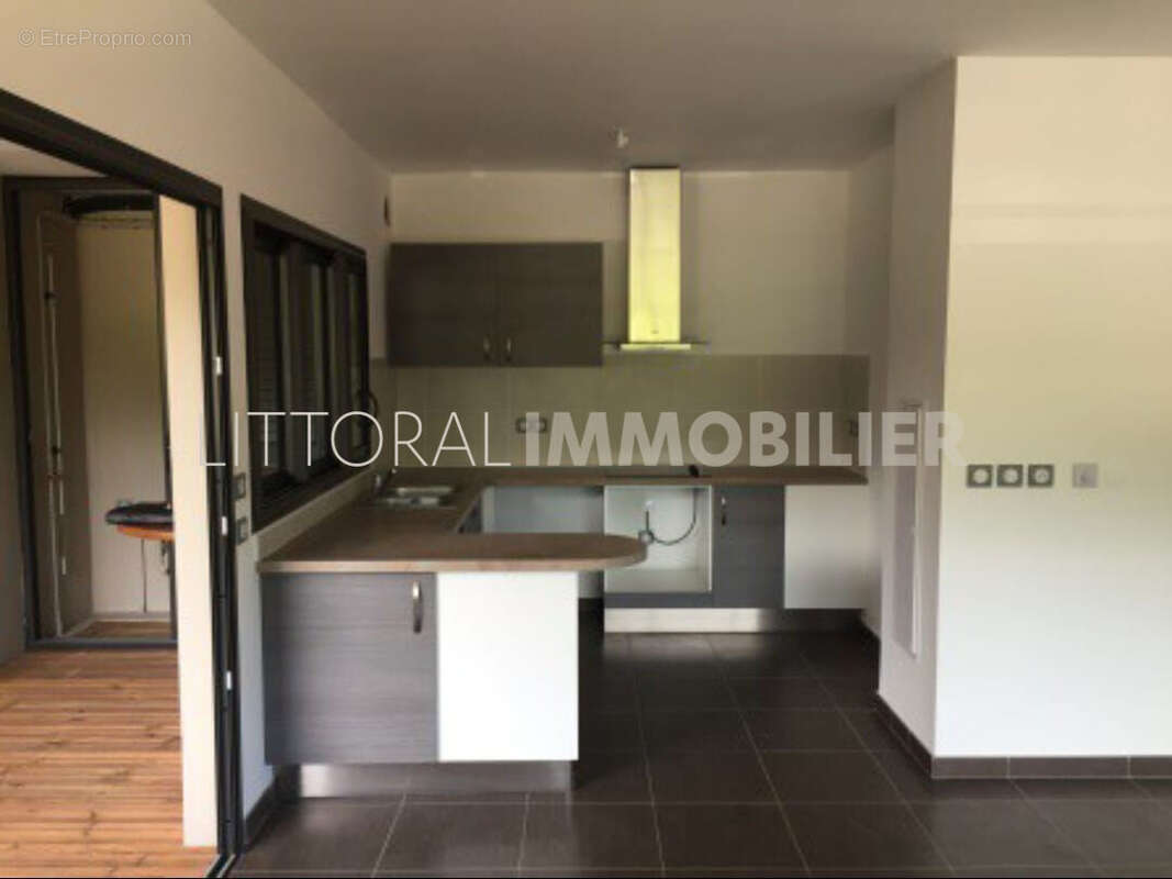 Appartement Saint Denis 3 pièce(s) 61 m2 - photo 7