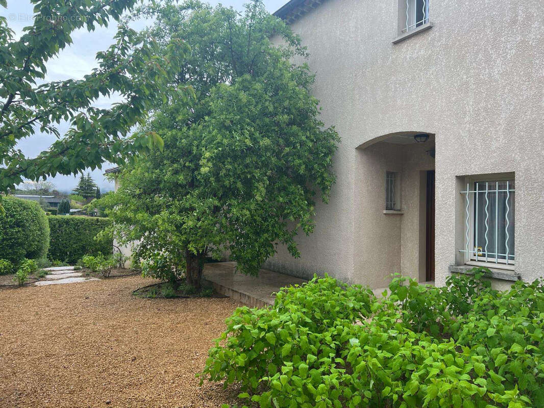 Maison à VAISON-LA-ROMAINE