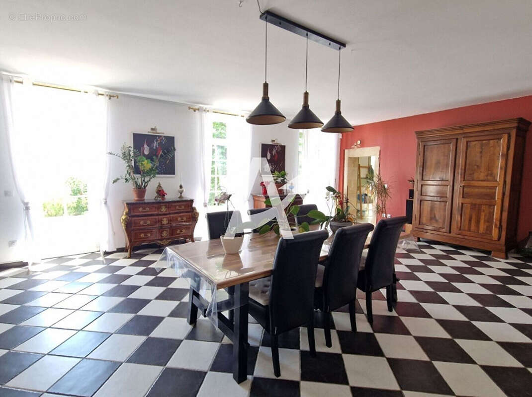 Maison à SAINT-SAVIN