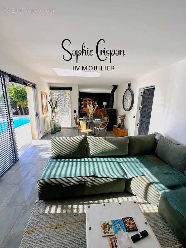 Maison à LES ADRETS-DE-L'ESTEREL