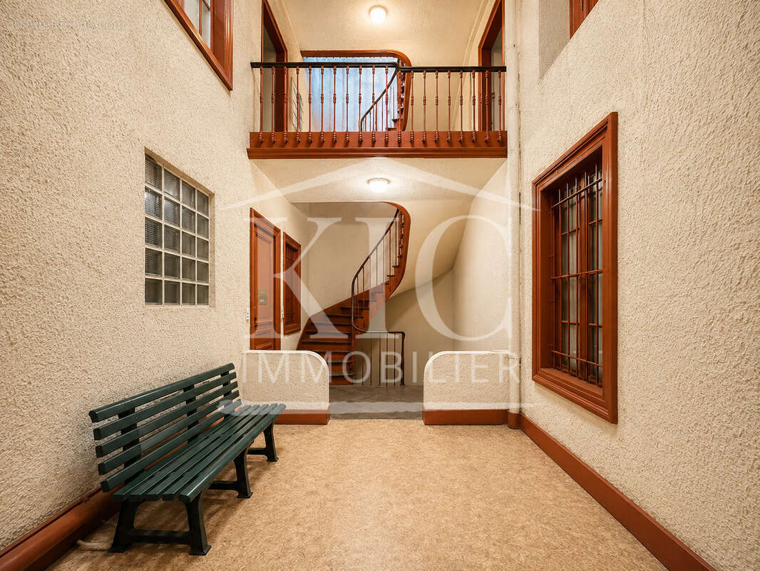 Centre-ville de carcassonne - investissement locatif 46 m2 - photo 4