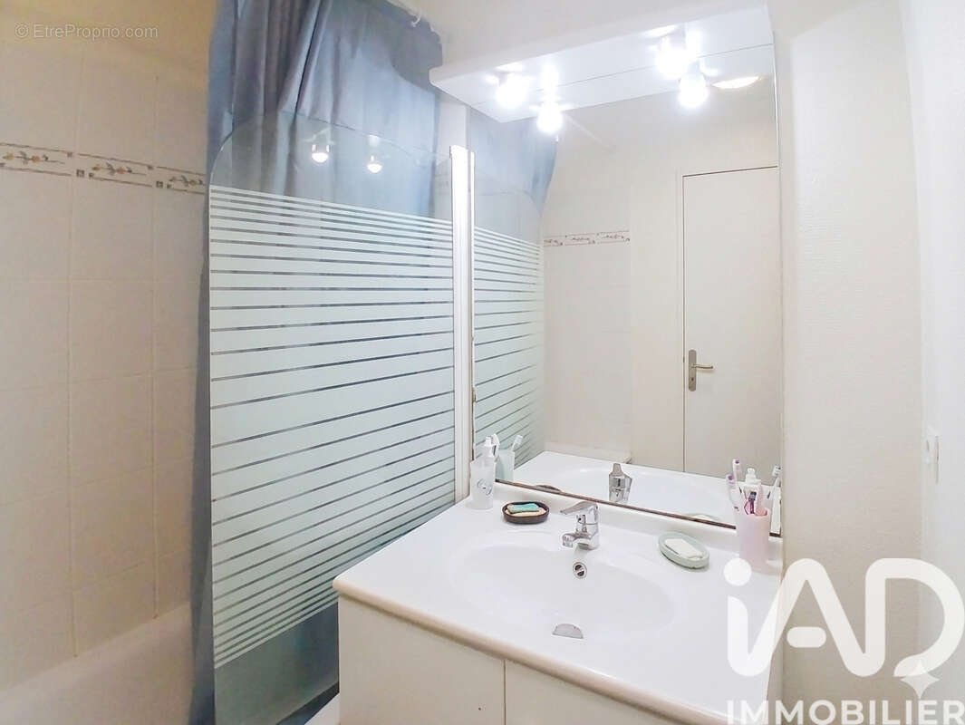 Photo 9 - Appartement à CHELLES