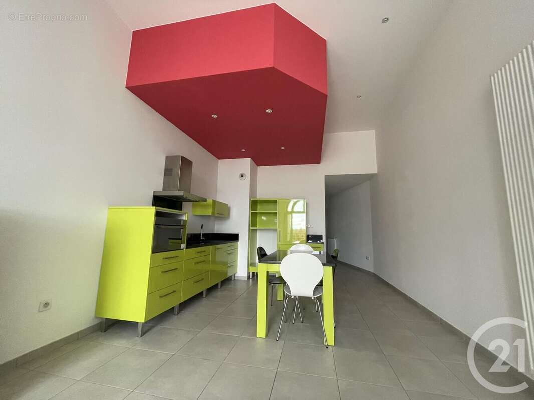 Appartement à MOULINS