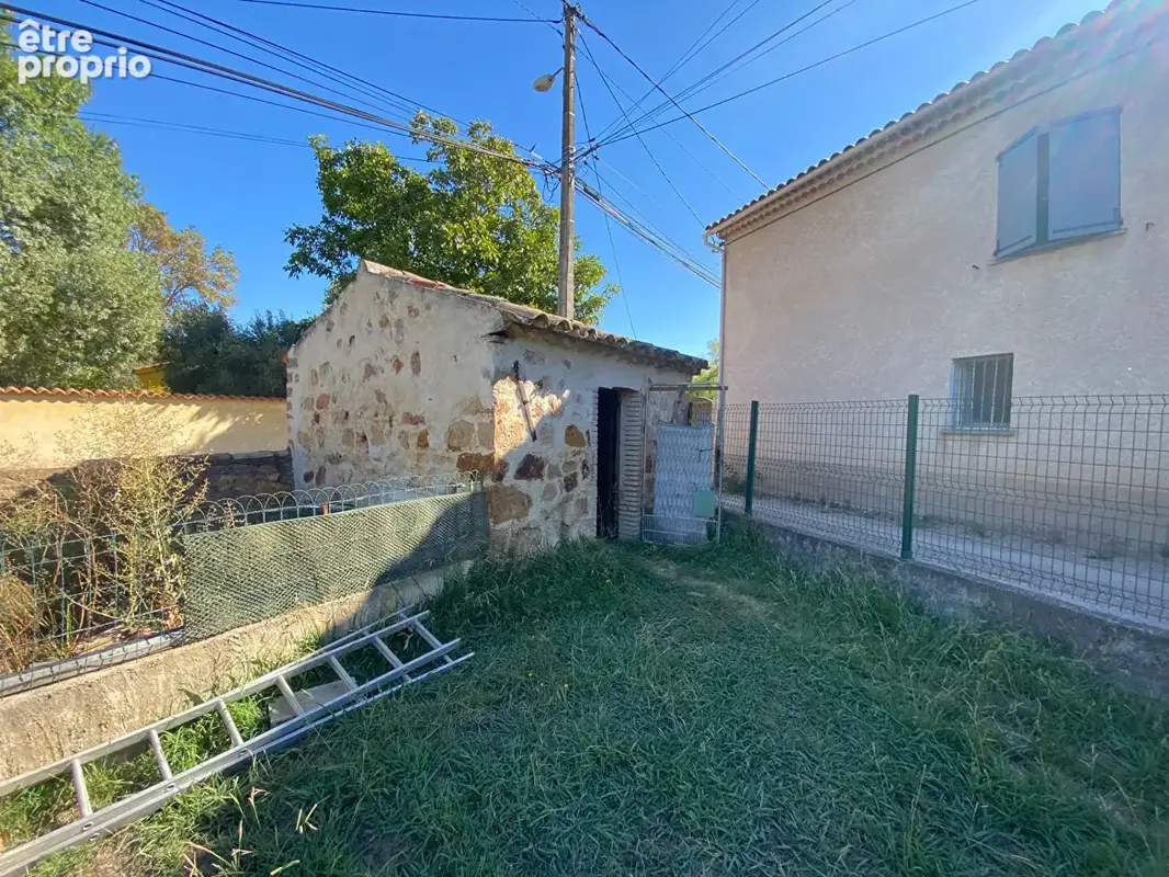 A vendre a vidauban maison de plain-pied type 4 avec terrain et  garage - photo 13