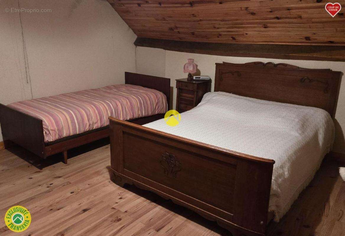 Maison à CONDAT-EN-COMBRAILLE