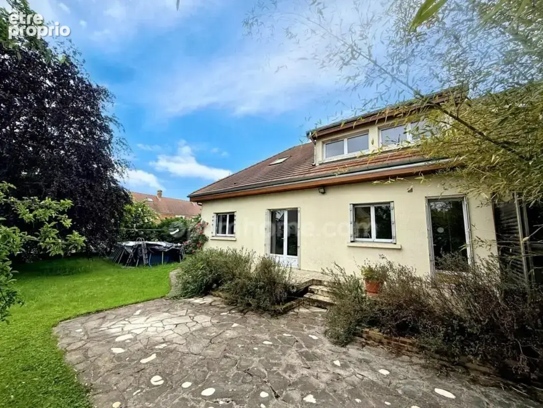 A vendre - Maison familiale individuelle de 152 m² – 6 pièces - Ozouer-le-Voulgis (77) - photo 23