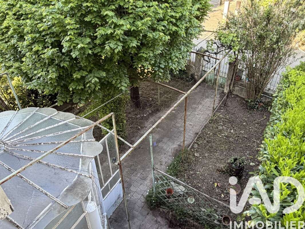 Maison 93 m² à Bouchet  - photo 5