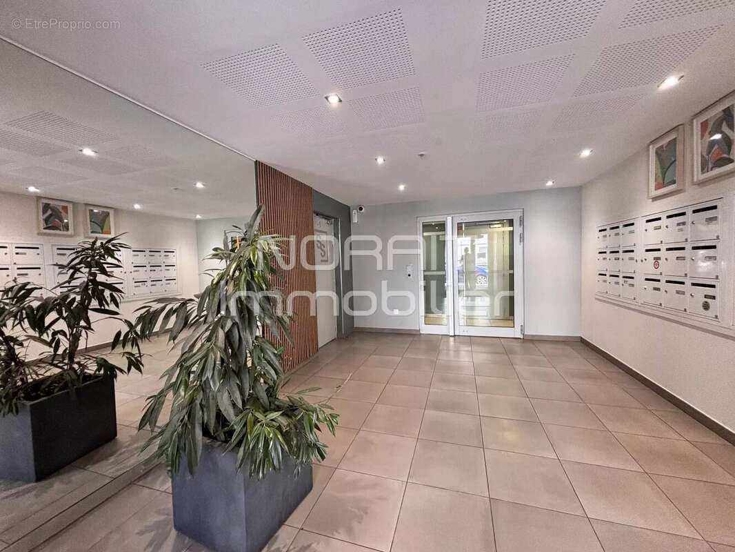 Appartement à DRAP