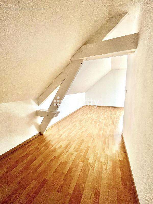 Maison 140 m² à Chavigny  - photo 9