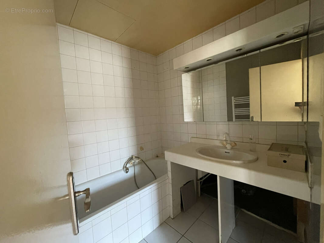 Appartement à LYON-9E