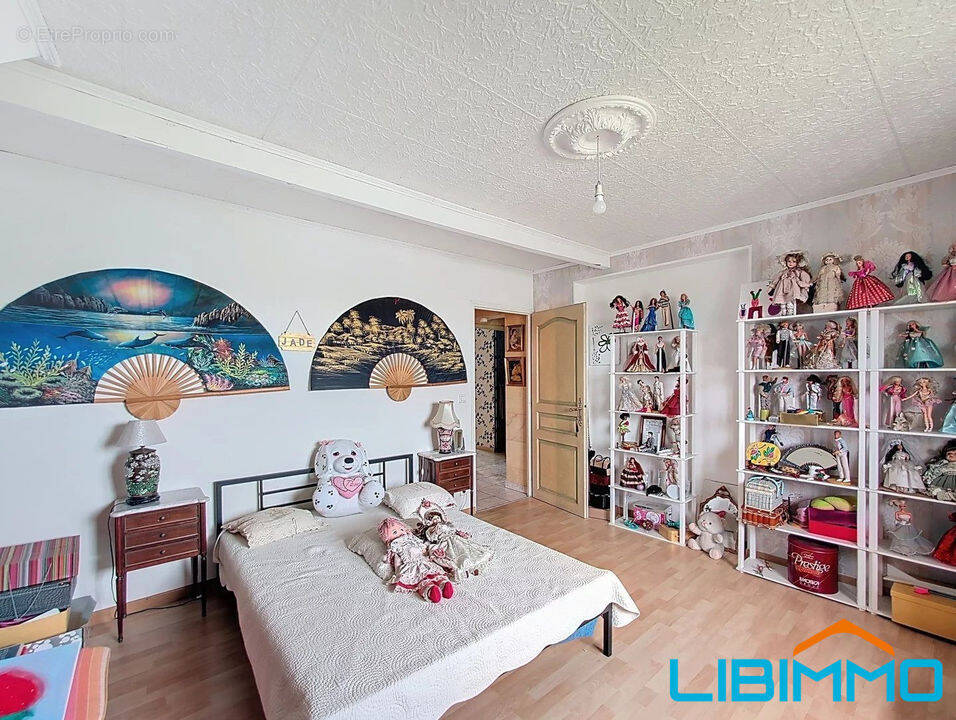 Maison à TREMBLAY-EN-FRANCE