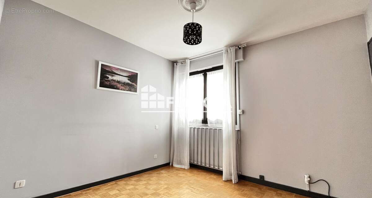 Appartement à CLUSES