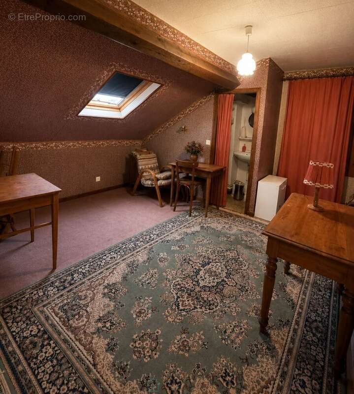 Maison à DIVONNE-LES-BAINS