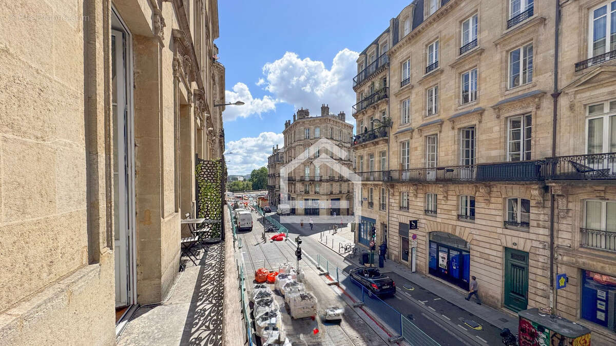 Appartement à BORDEAUX
