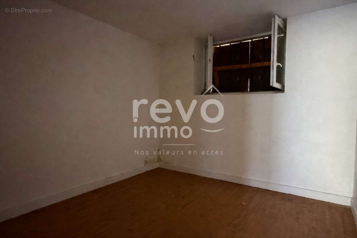 Appartement à CHASSAGNY