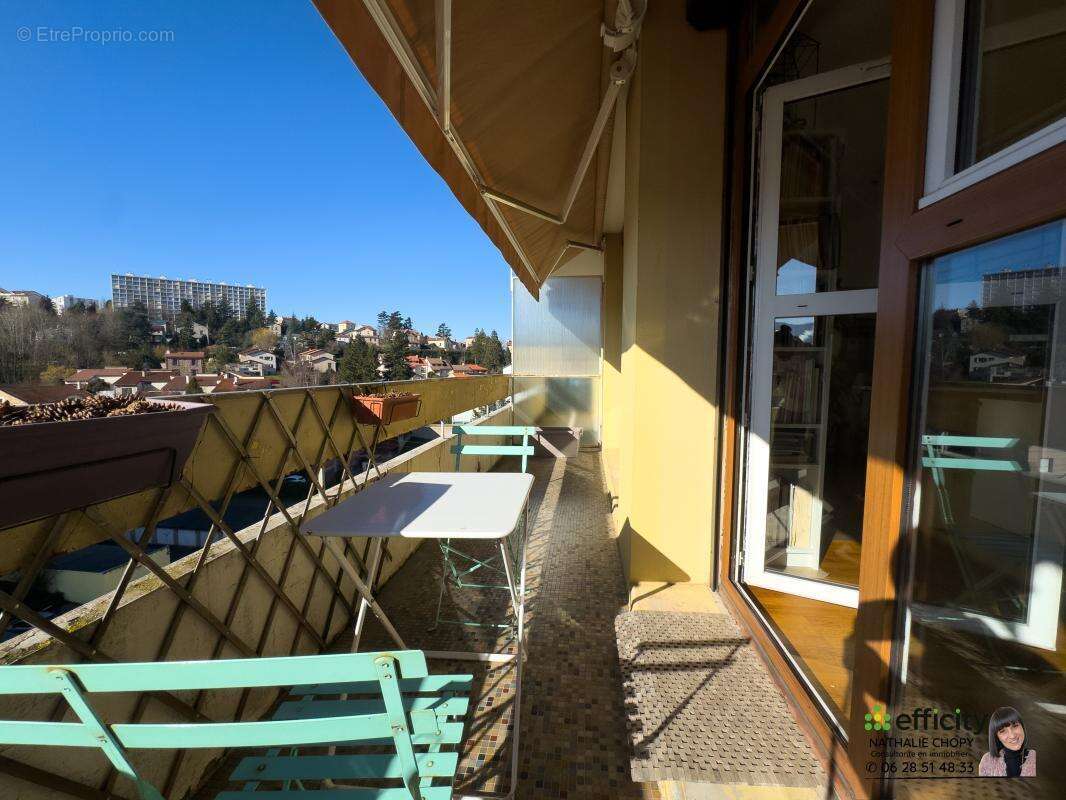 Appartement à SAINT-ETIENNE