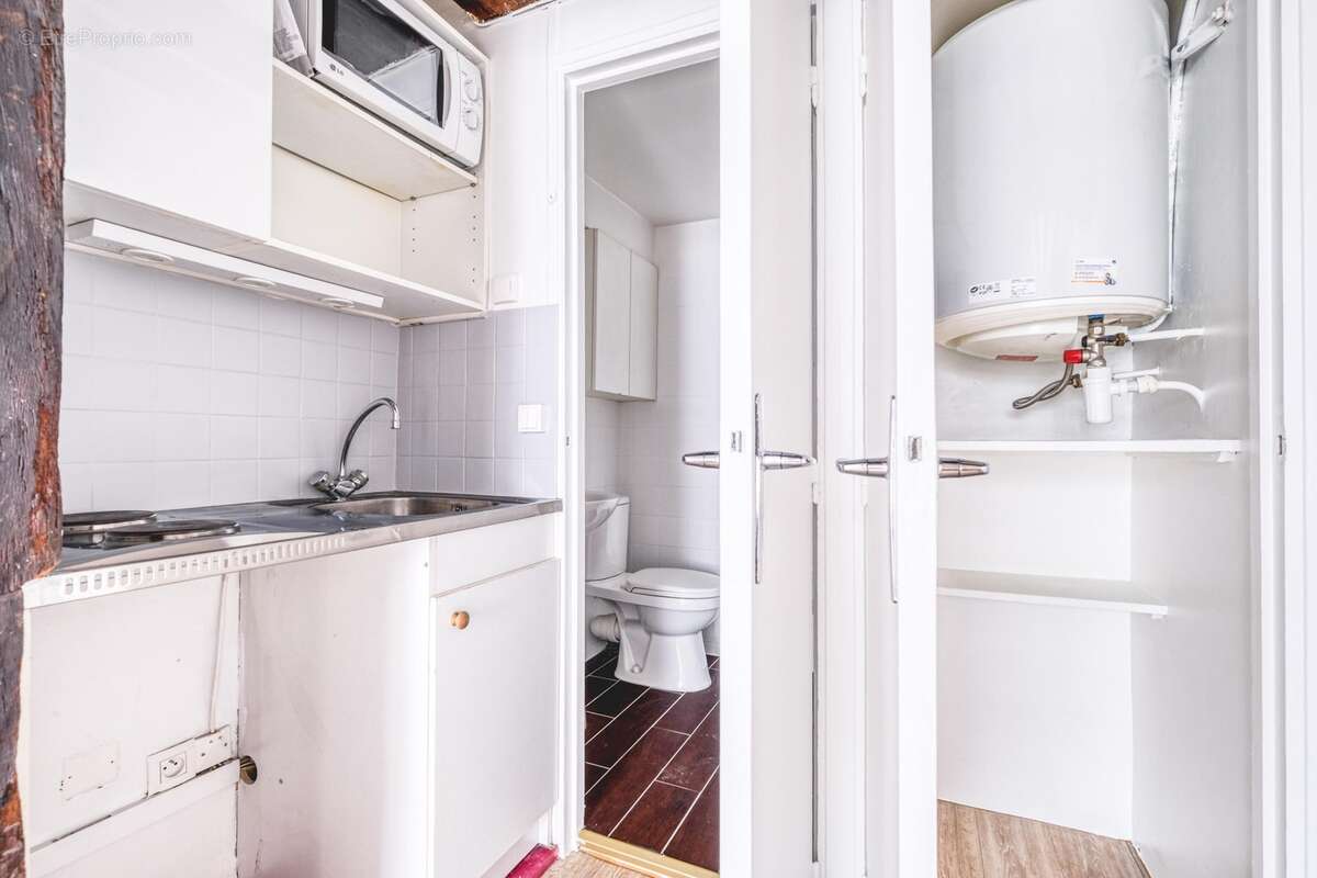 Appartement 15 m² à Paris-7e  - photo 8