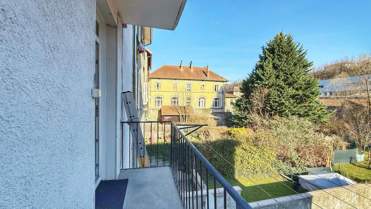 Appartement à VOIRON
